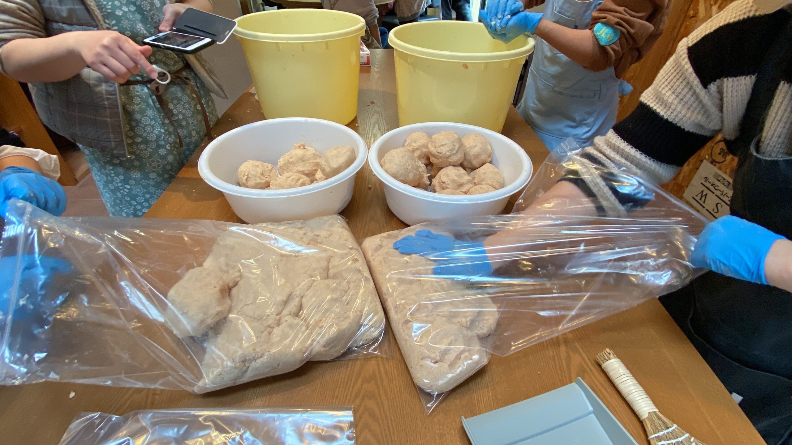 2/21(土)猪狩農園みそづくり体験